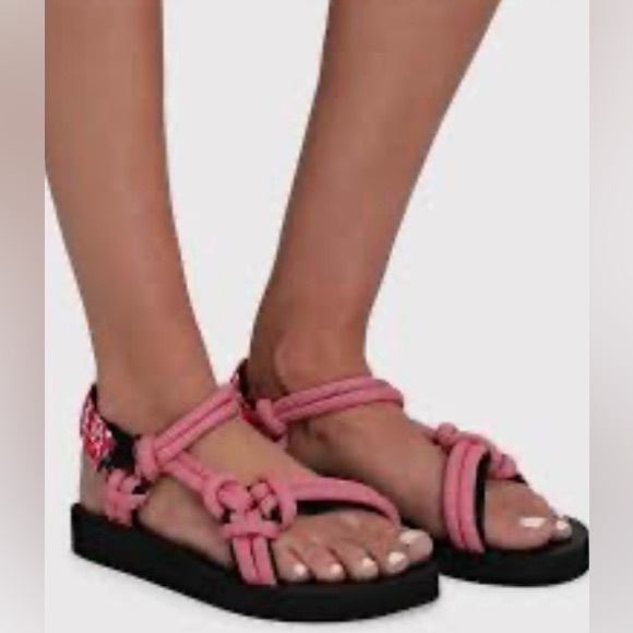 Never Worn Arizona Love Trekky Pink Sandals Size 39 - Picture 6 of 7